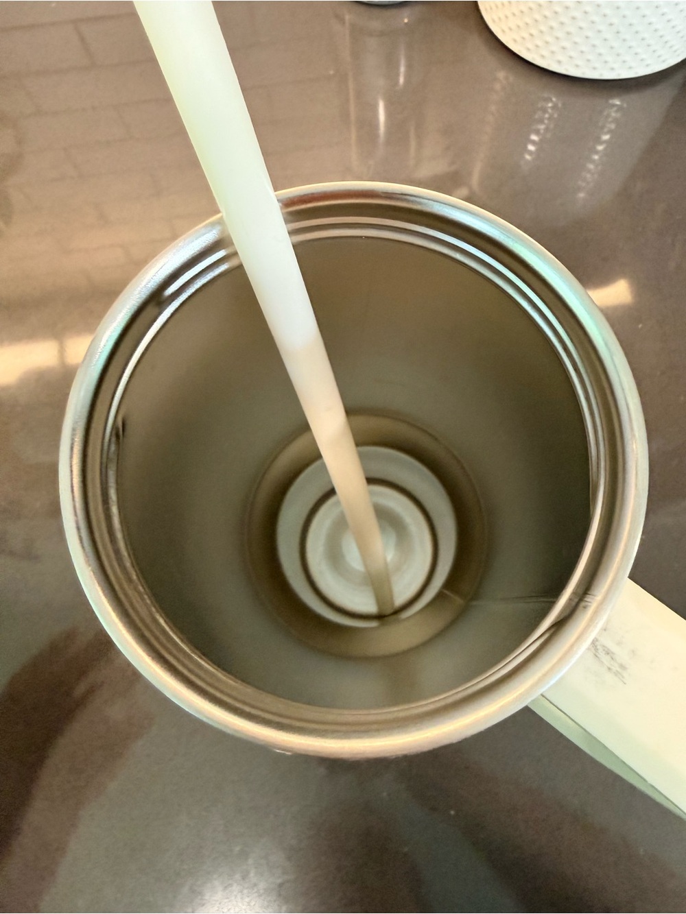 Stanley 40 oz Quencher Tumbler Taupe Cream Handle Straw - Picture 9 of 9